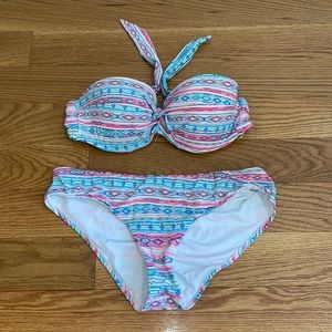 Strapless bathing suit